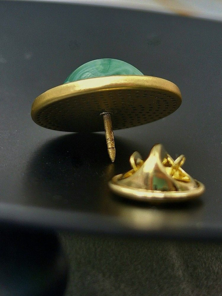 Брошь J10522CJJ Брошь J10522CJJ