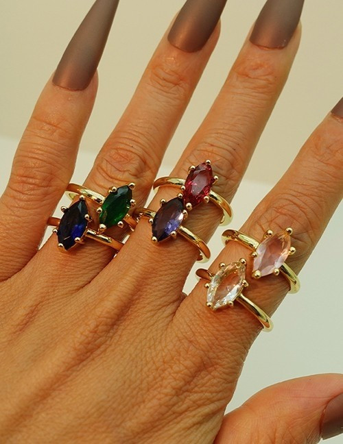 Ювелирное кольцо U82277 Ювелирное кольцо U82277