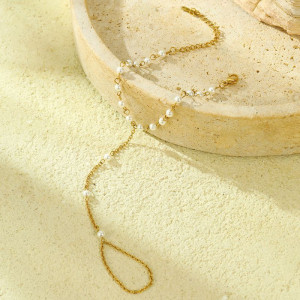 Браслет слейв жемчужная нежность на тонкой цепи Браслет слейв жемчужная нежность на тонкой цепи