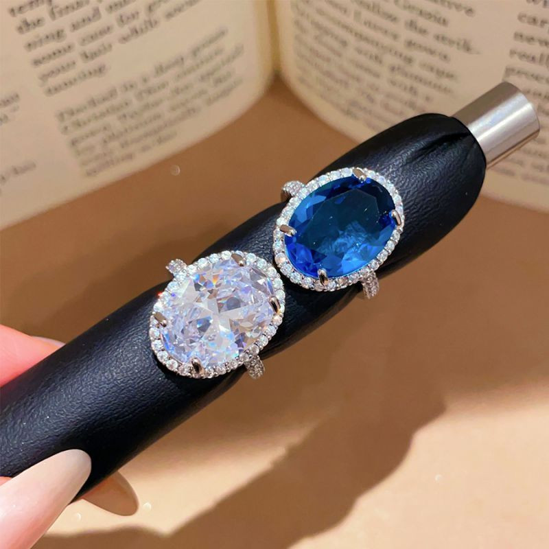 Серебряное кольцо с овальным цирконом ASUZ38828