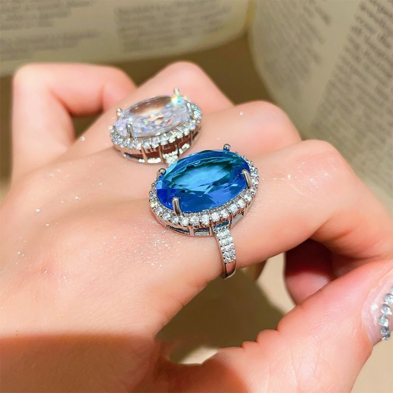 Серебряное кольцо с овальным цирконом ASUZ38828