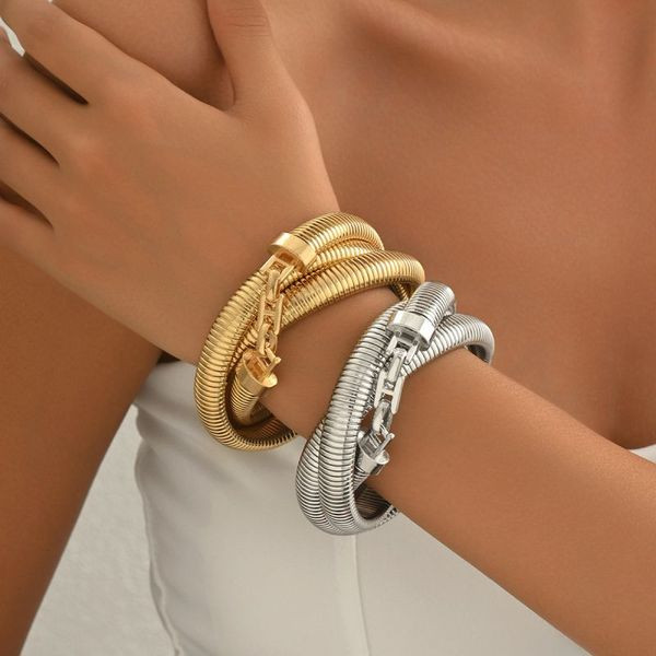 Жесткий браслет CJL10113