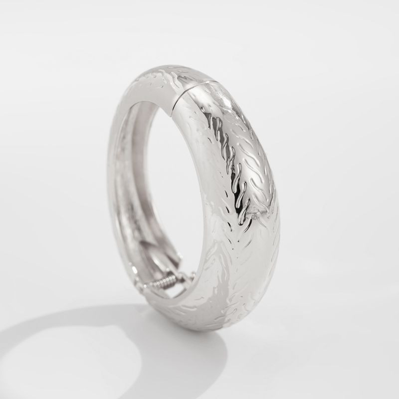 Жесткий браслет CJL85689 Жесткий браслет CJL85689