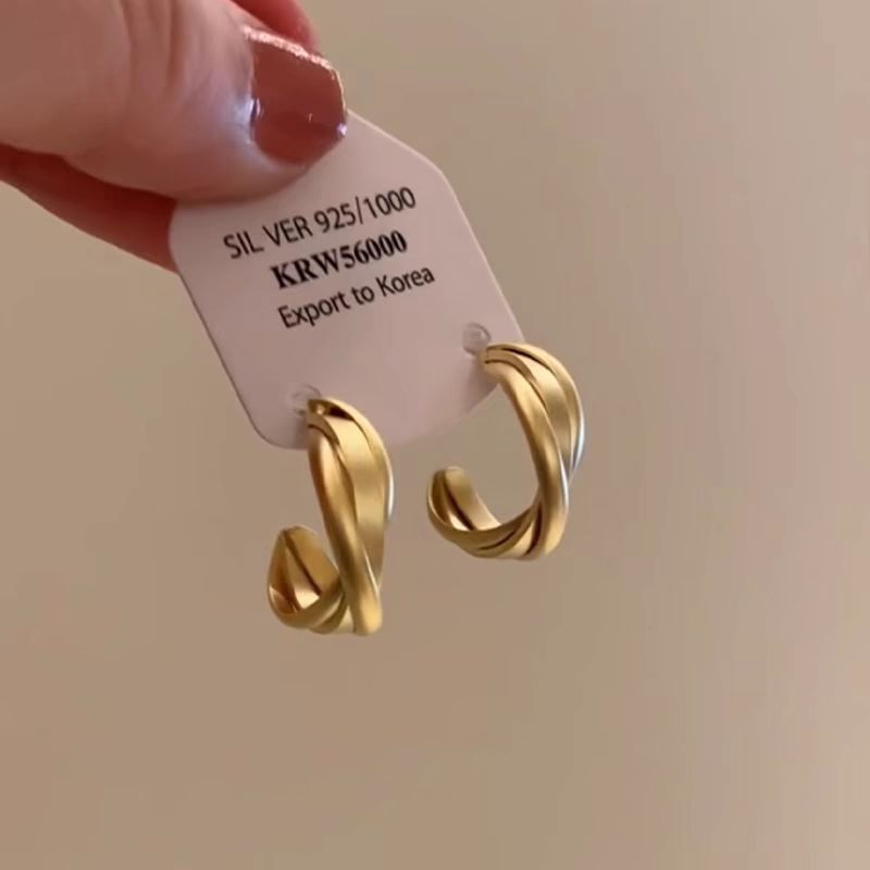 Серьги-кольца конго с широким вогнутым профилем и матовым финишем 1J11816CJJ