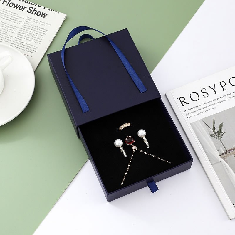 Коробка N86226