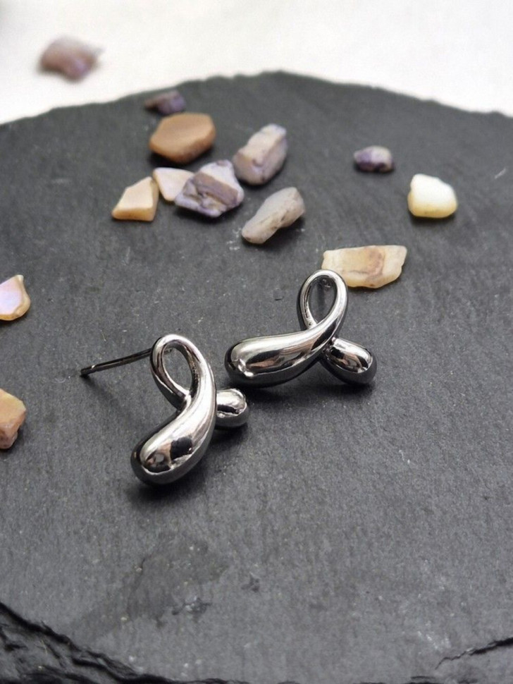 Серьги-гвоздики узлы J10712CJJ Серьги-гвоздики узлы J10712CJJ