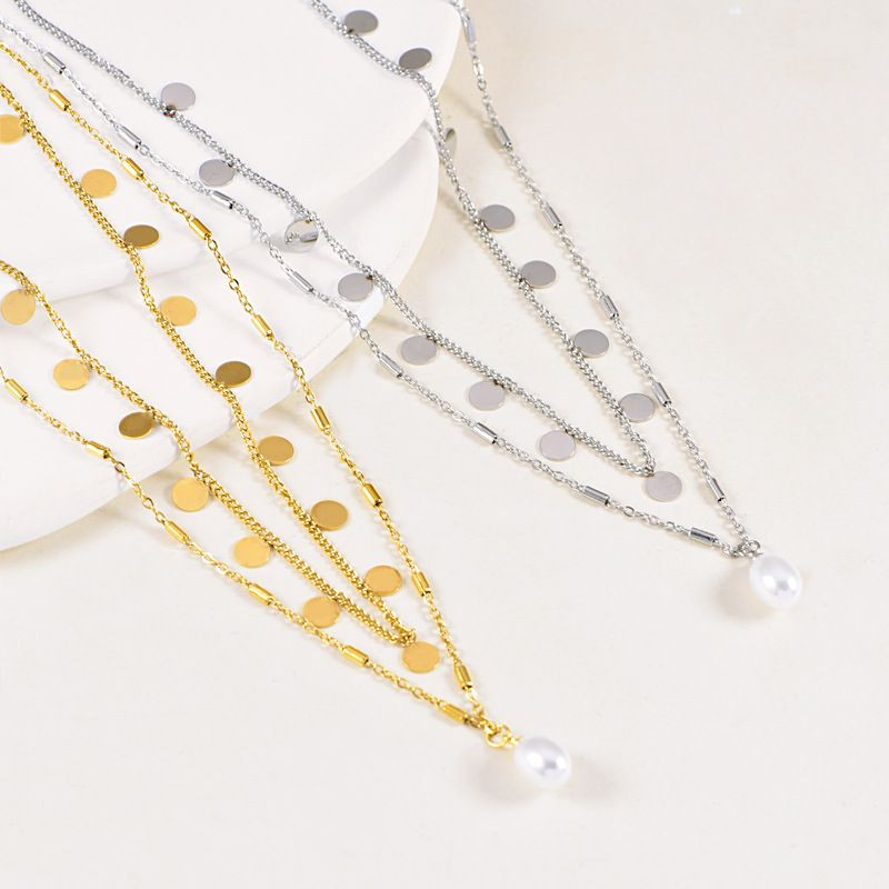 Золотистое многослойное колье с жемчугом CJL34082