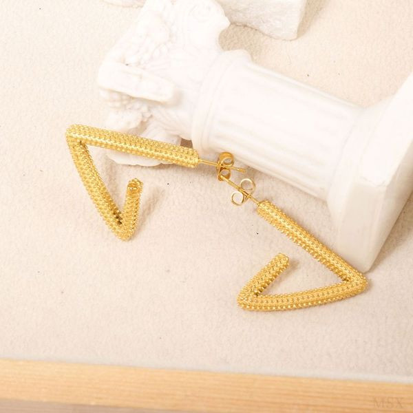 Серьги-кольца разомкнутые треугольные матовые CJL48921 Серьги-кольца разомкнутые треугольные матовые CJL48921