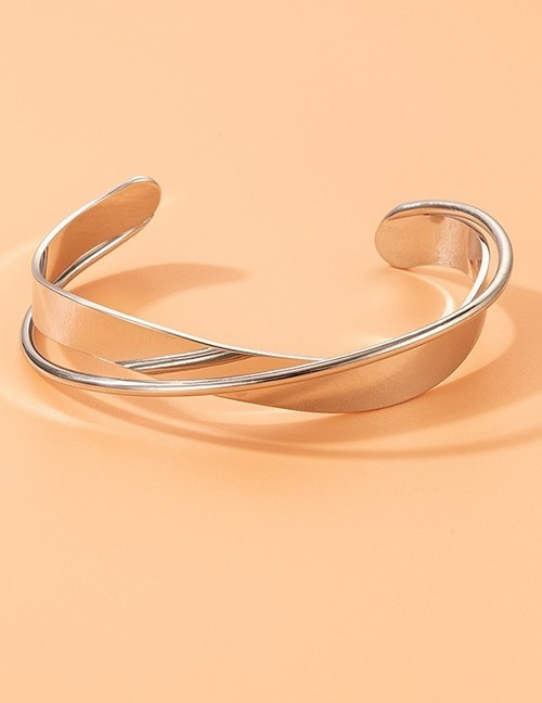 Жесткий браслет L00756