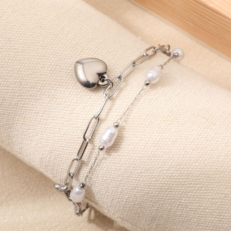 Браслет многослойный с жемчужинами и сердцем CJN35266