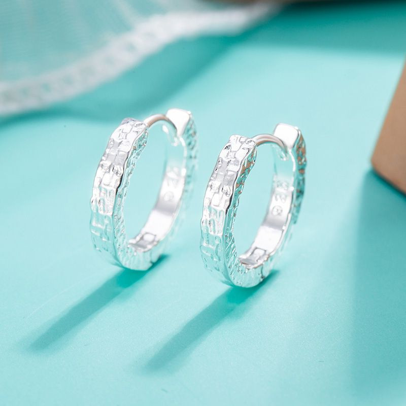 Серебристые конго с паве «Зигзаг» 1J12509CJJ Серебристые конго с паве «Зигзаг» 1J12509CJJ