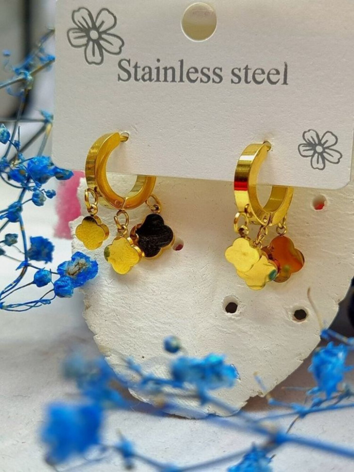 Стальные серьги-конго с напылением золотом подвески клевер J10255CJJ