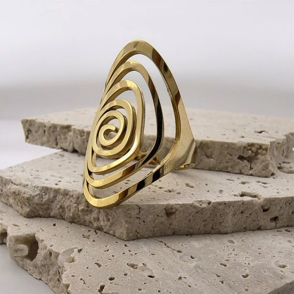 Массивное кольцо с орнаментом в стиле антик CJL35789