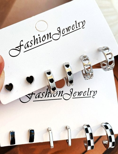 Набор стильных серег пусет и конго в черно-белой гамме с принтом шахматная клетка Z08112