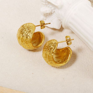 Серьги-кольца разомкнутые фактурные широкие CJL48974