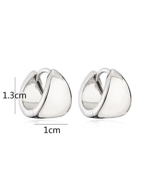 Массивные серьги-кольца треугольной формы Z38164