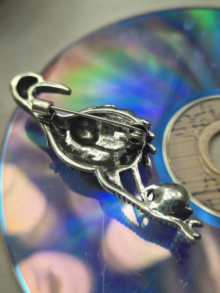 Брошь J10528CJJ