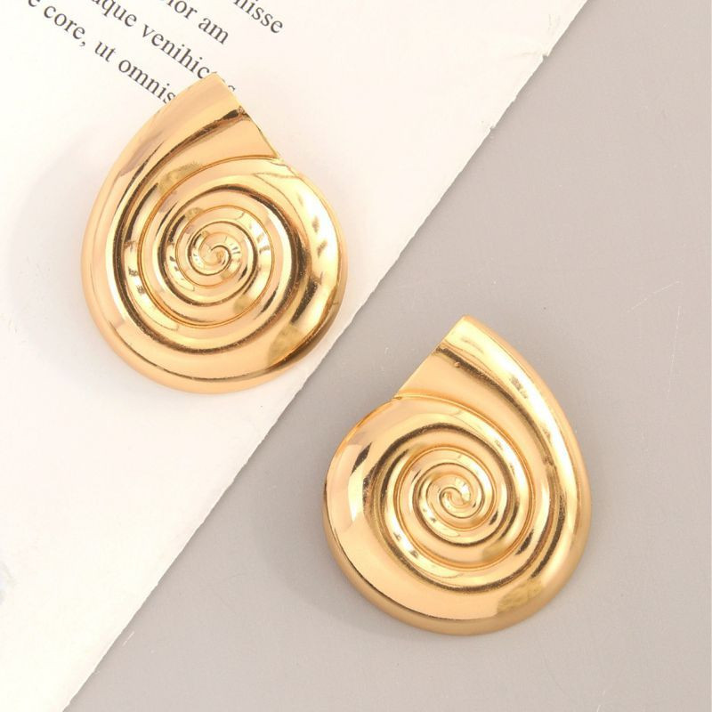 Тематические серьги-пусеты золотистые улитки CJN34198