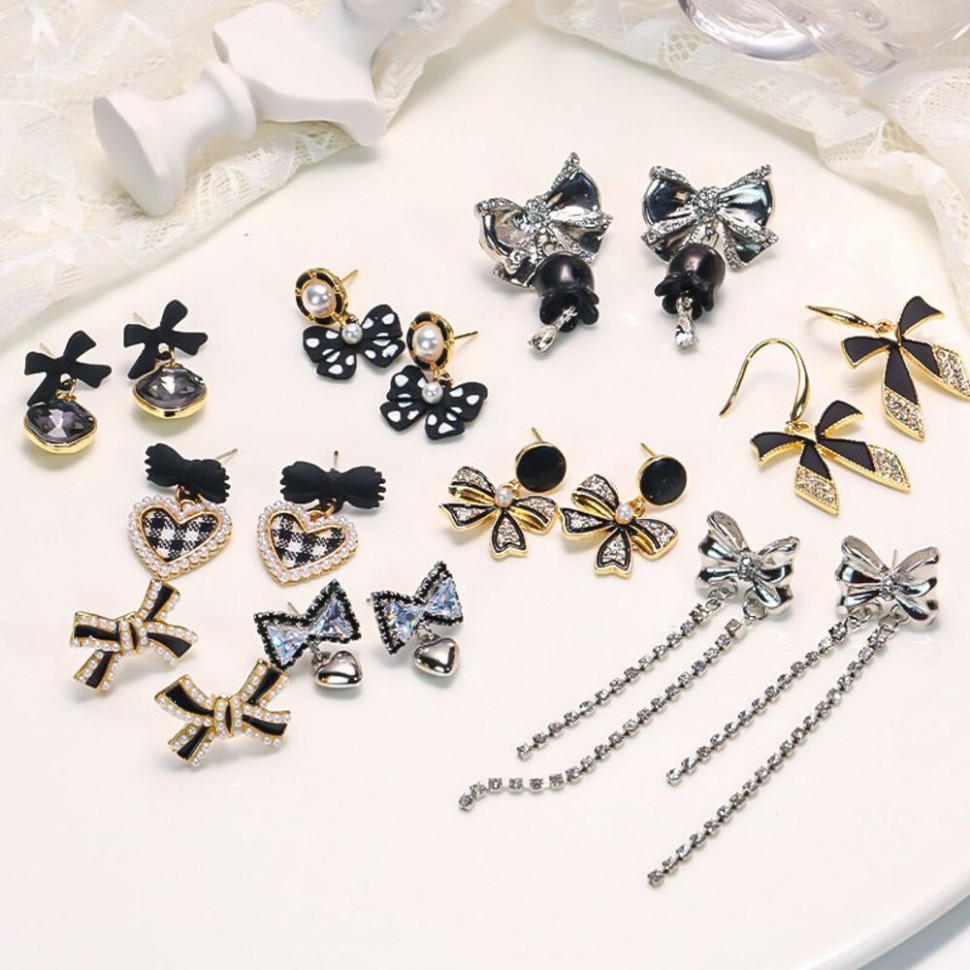 Серьги-гвоздики CJH35002 Серьги-гвоздики CJH35002