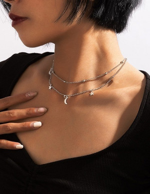 Двойная серебристая цепочка со звездными подвесками Q67093 Двойная серебристая цепочка со звездными подвесками Q67093