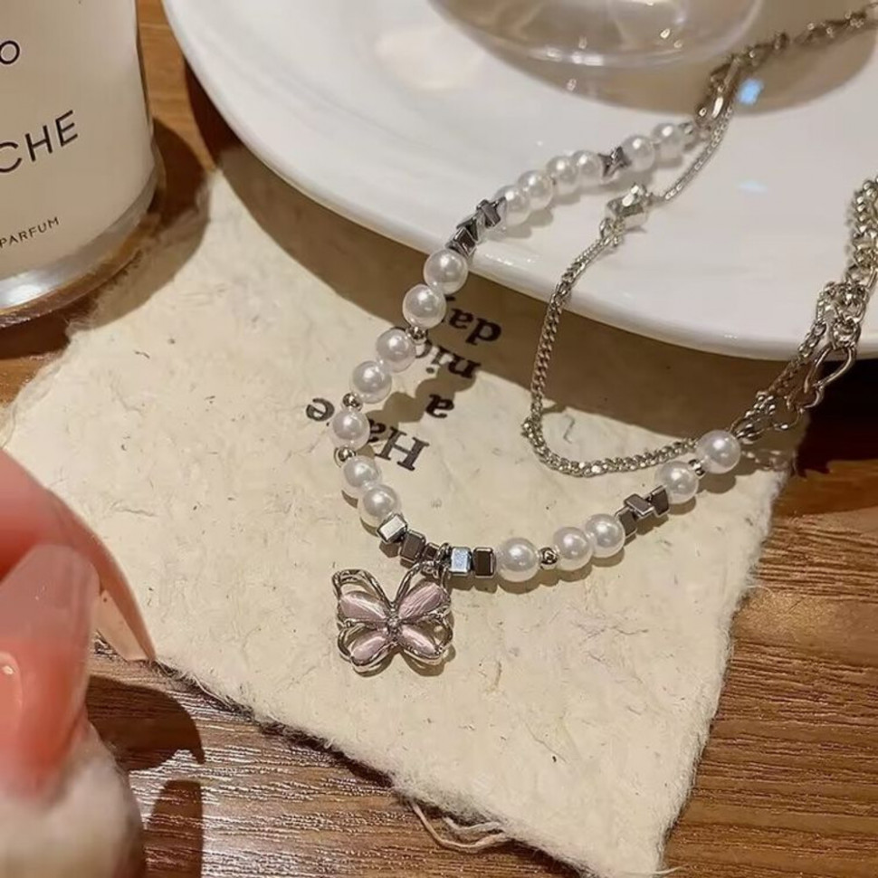 Двойное колье с жемчужной нитью и подвеской в форме розовой бабочки J10738CJJ