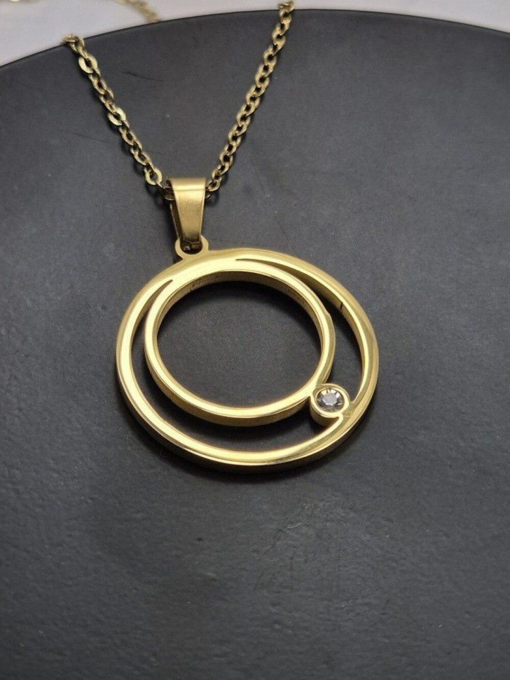 Колье медицинская сталь с напылением золотом J10814CJJ Колье медицинская сталь с напылением золотом J10814CJJ