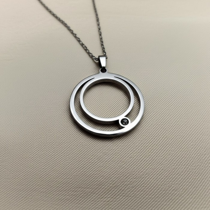 Золотистое колье с двойной круглой подвеской и фианитом J10814CJJ