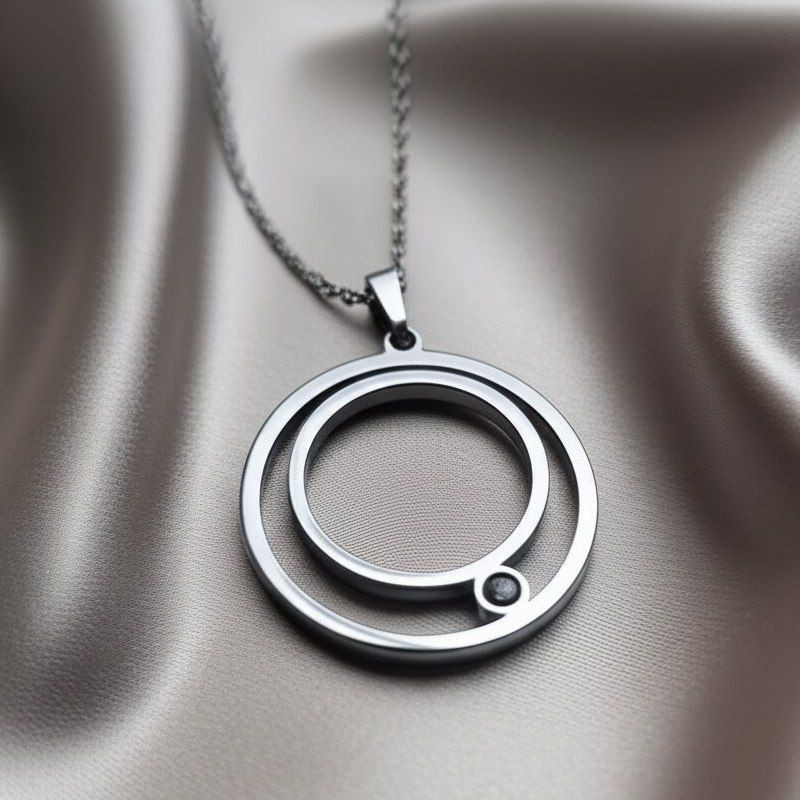 Золотистое колье с двойной круглой подвеской и фианитом J10814CJJ