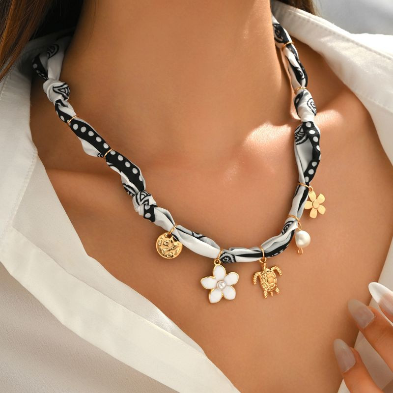 Подвеска с кулоном CJR61468 Подвеска с кулоном CJR61468