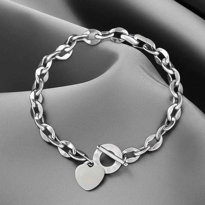 Браслет-цепочка с подвеской-сердцем и замком-тогл 1J12005CJJ