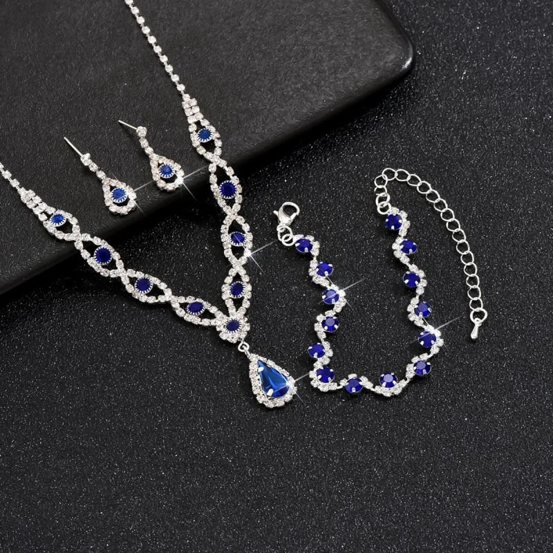 Комплект бижутерии CJE02795