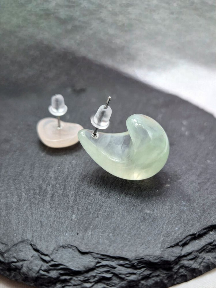 Набор серег акрил капельки (4 пары) J11380CJJ Набор серег акрил капельки (4 пары) J11380CJJ