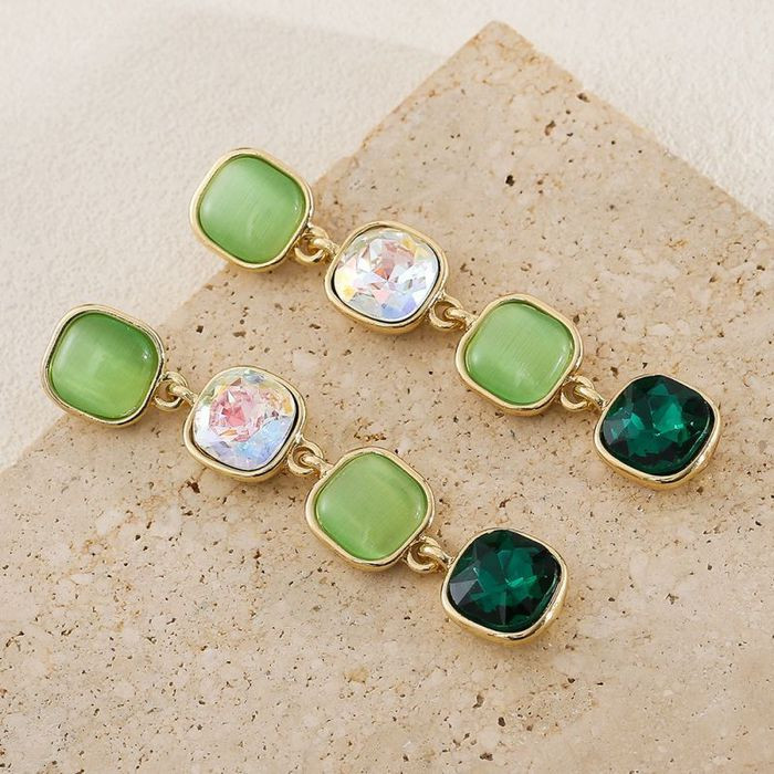 Длинные серьги дорожки с розовыми и малиновыми камнями CJL17016 Длинные серьги дорожки с розовыми и малиновыми камнями CJL17016