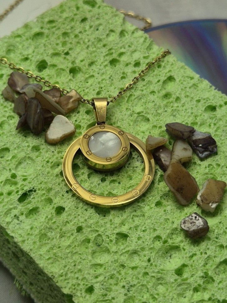 Двойное колье с круглой подвеской и винтовым декором J10815CJJ