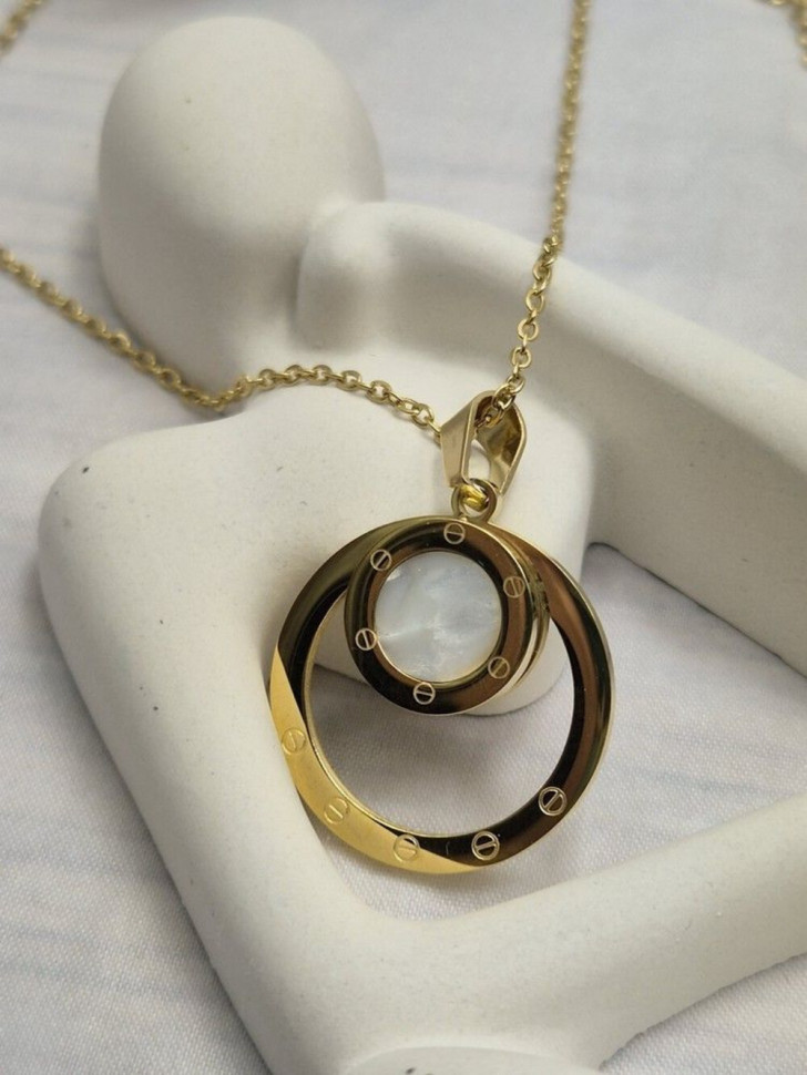 Колье медицинская сталь с напылением золотом J10815CJJ Колье медицинская сталь с напылением золотом J10815CJJ