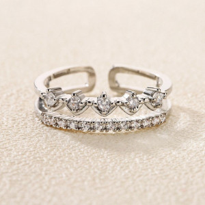 Кольцо двухрядное с геометрическими вставками CJG26527