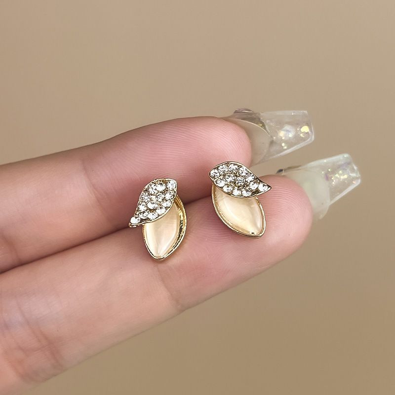 Серьги-гвоздики CJH45013