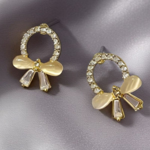 Серьги-гвоздики бантики ювелирный сплав с серебряным гвоздиком 1J11945CJJ Серьги-гвоздики бантики ювелирный сплав с серебряным гвоздиком 1J11945CJJ