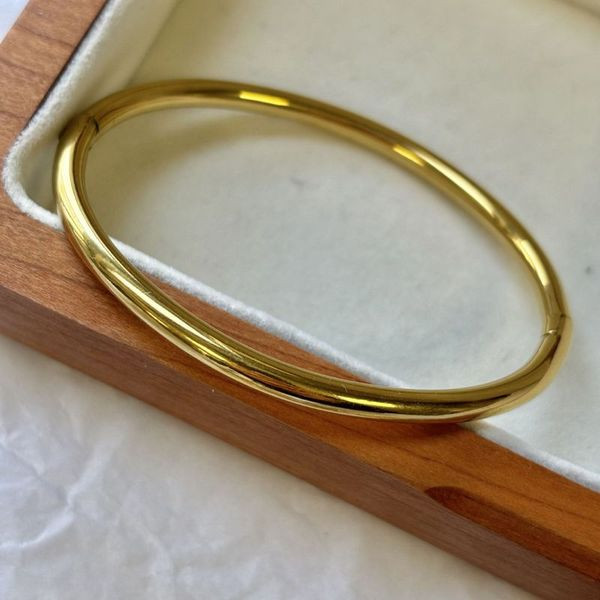 Браслет сталь CJL46804 Браслет сталь CJL46804