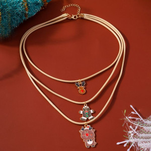 Трехслойное колье на кожаных шнурках с фигурными кулонами CJH14763 Трехслойное колье на кожаных шнурках с фигурными кулонами CJH14763