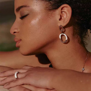 Серьги-пусеты в форме разомкнутых колец CJR59937 Серьги-пусеты в форме разомкнутых колец CJR59937