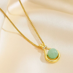 Колье с шарообразной вставкой из камня в золотой оправе J10818CJJ Колье с шарообразной вставкой из камня в золотой оправе J10818CJJ