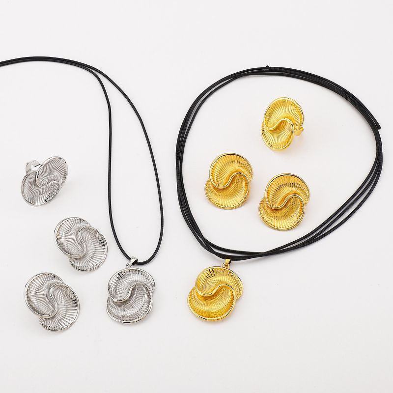 Подвеска с кулоном CJL32256 Подвеска с кулоном CJL32256