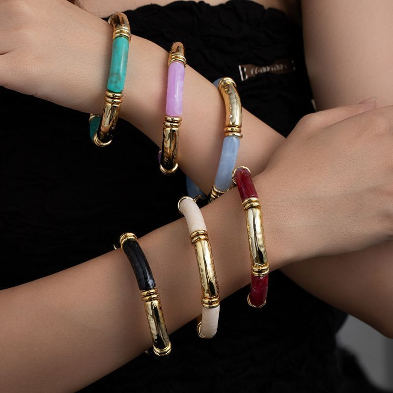 Браслет жесткий трубчатый с металлическими разделителями CJN90161