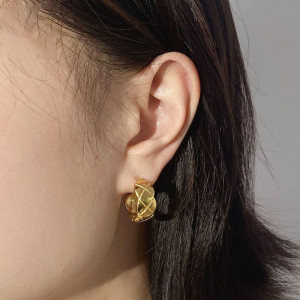 Серьги-кольца широкие с фактурным плетением CJL19028