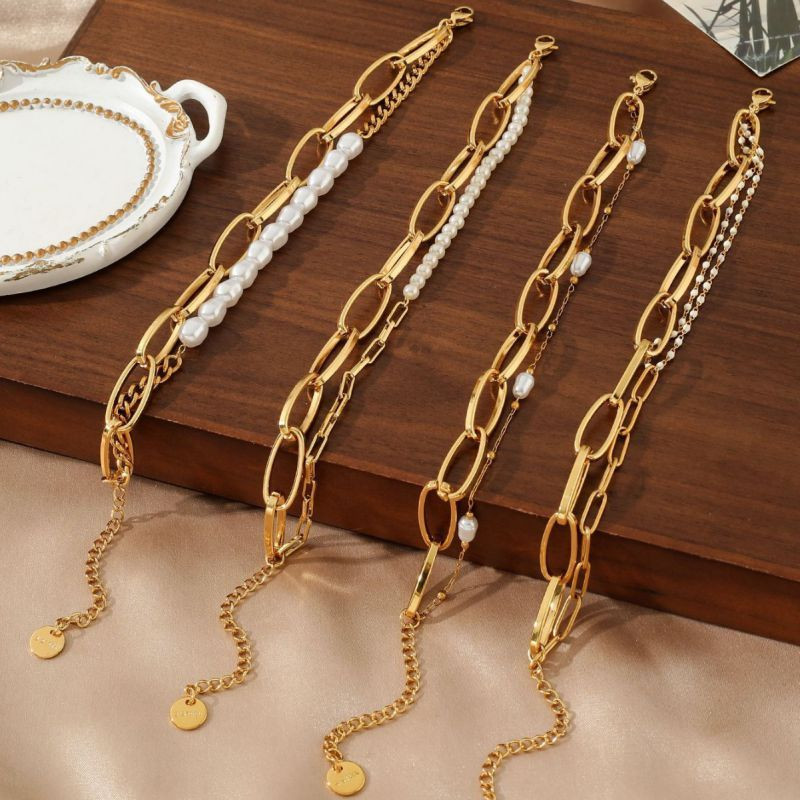 Комбинированный браслет из цепи и жемчуга CJN36841