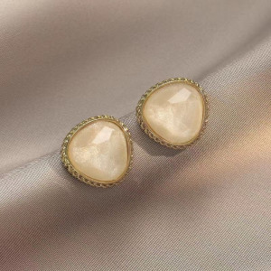 Ювелирные серьги M84429 Ювелирные серьги M84429