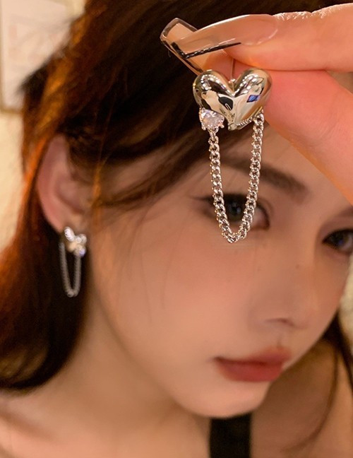 Объемные серьги-сердца с массивными цепями T72271