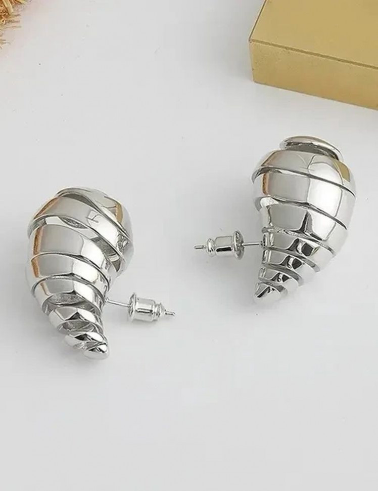 Серьги латунь с напылением платиной личинка шелкопряда J10045CJJ