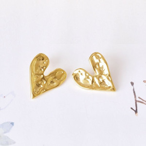 Фактурные серьги-пусеты Сердца CJD65783 Фактурные серьги-пусеты Сердца CJD65783